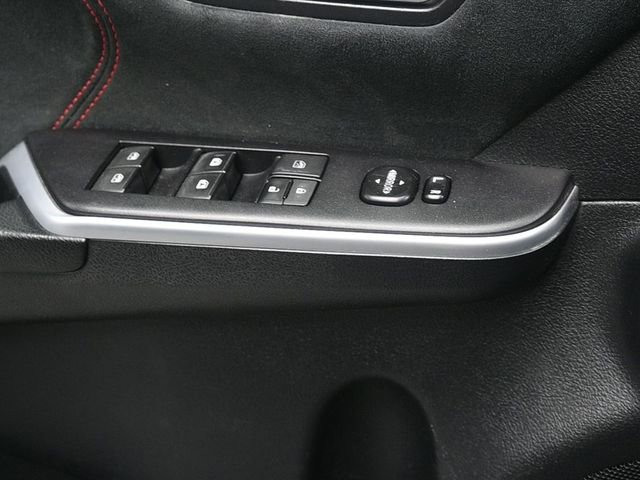 Used 2015 Toyota Camry XSE image 23