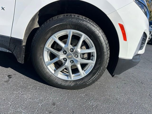 Used 2023 Chevrolet Equinox LT w/ LPO, Floor Liner Package image 8