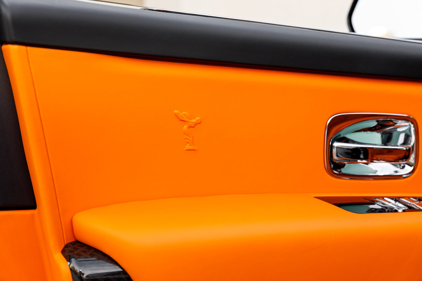 Certified 2024 Rolls-Royce Cullinan Black Badge w/ Driver's Package image 24