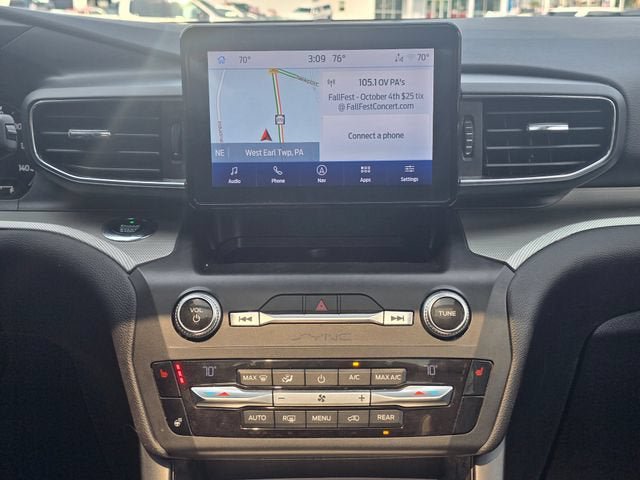 Used 2020 Ford Explorer XLT w/ Equipment Group 202A AWD/4WD image 24