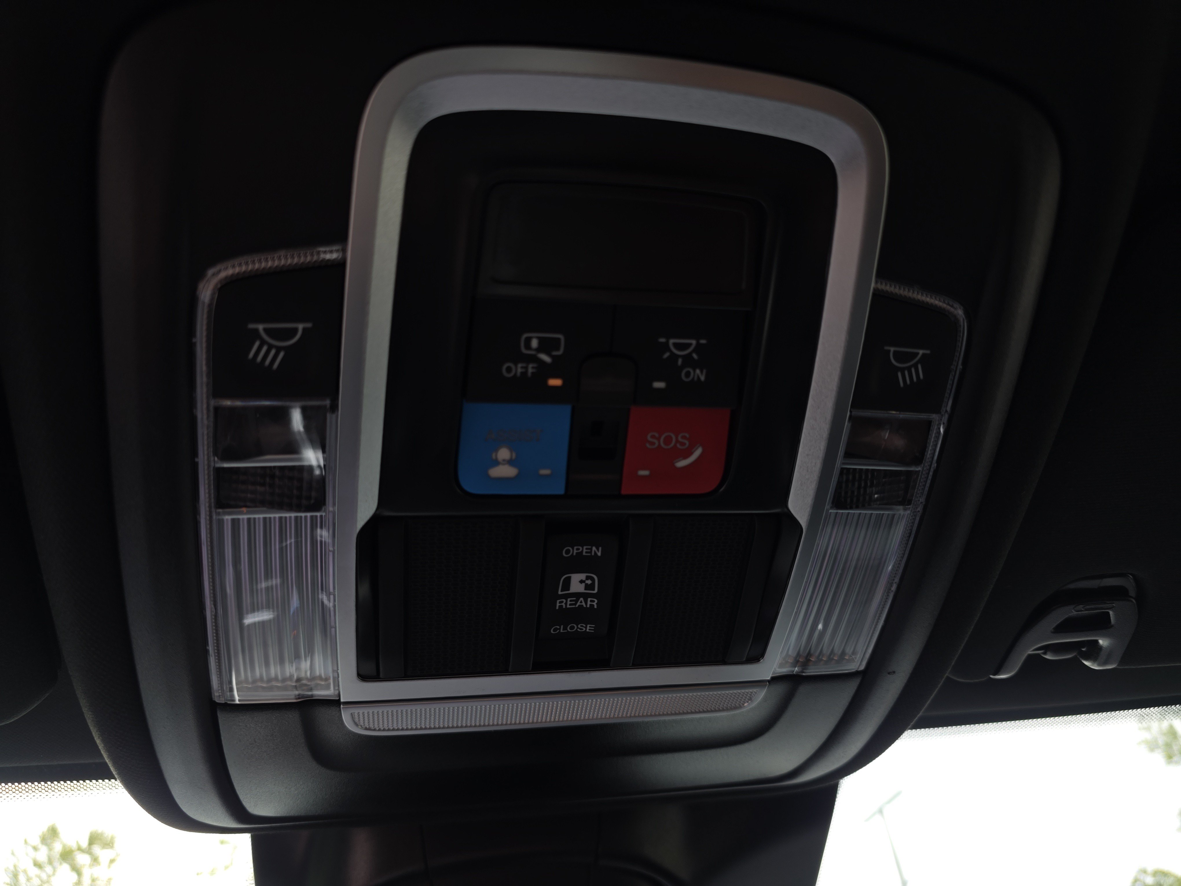 New 2027 RAM 3500 4x4 Crew Cab DRW image 10