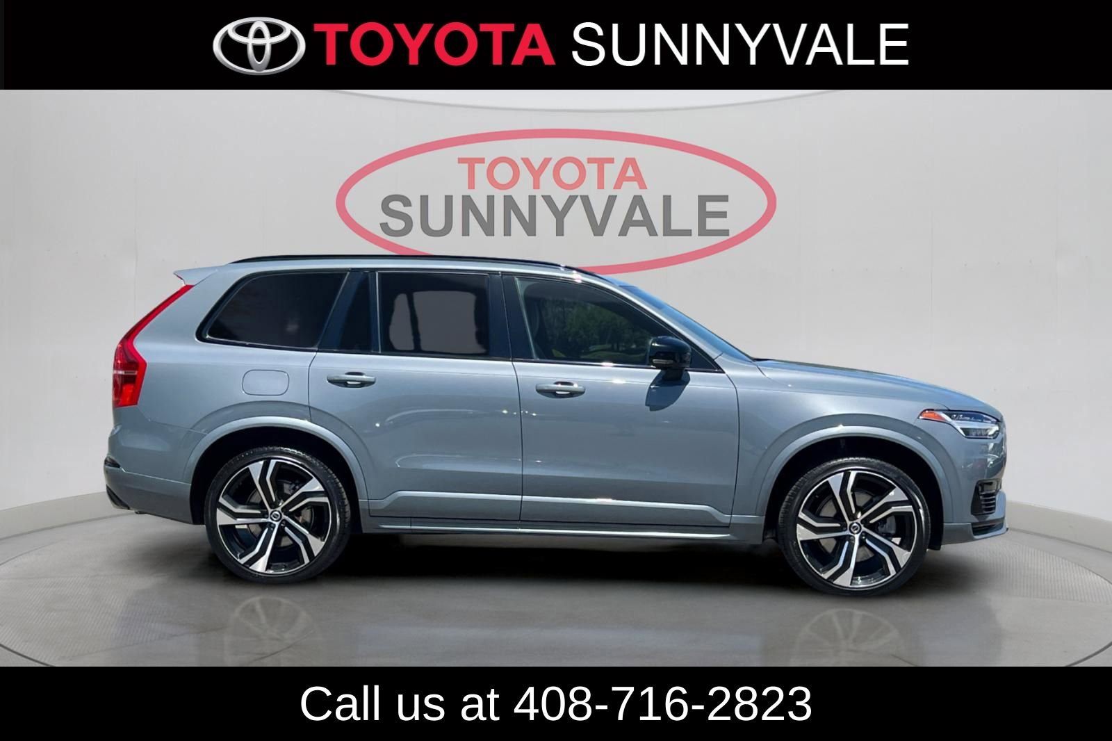 Used 2020 Volvo XC90 T8 R-Design w/ Protection Package Premier AWD/4WD image 9