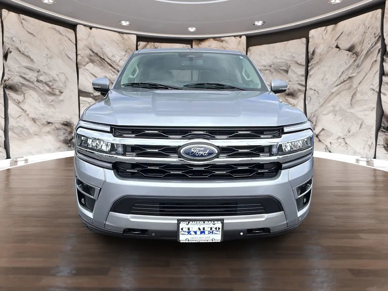 Used 2023 Ford Expedition Limited image 8