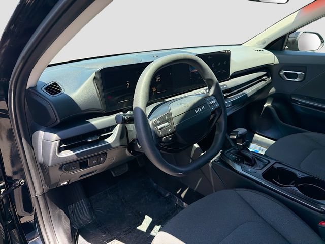 Used 2025 Kia K4 FWD image 9
