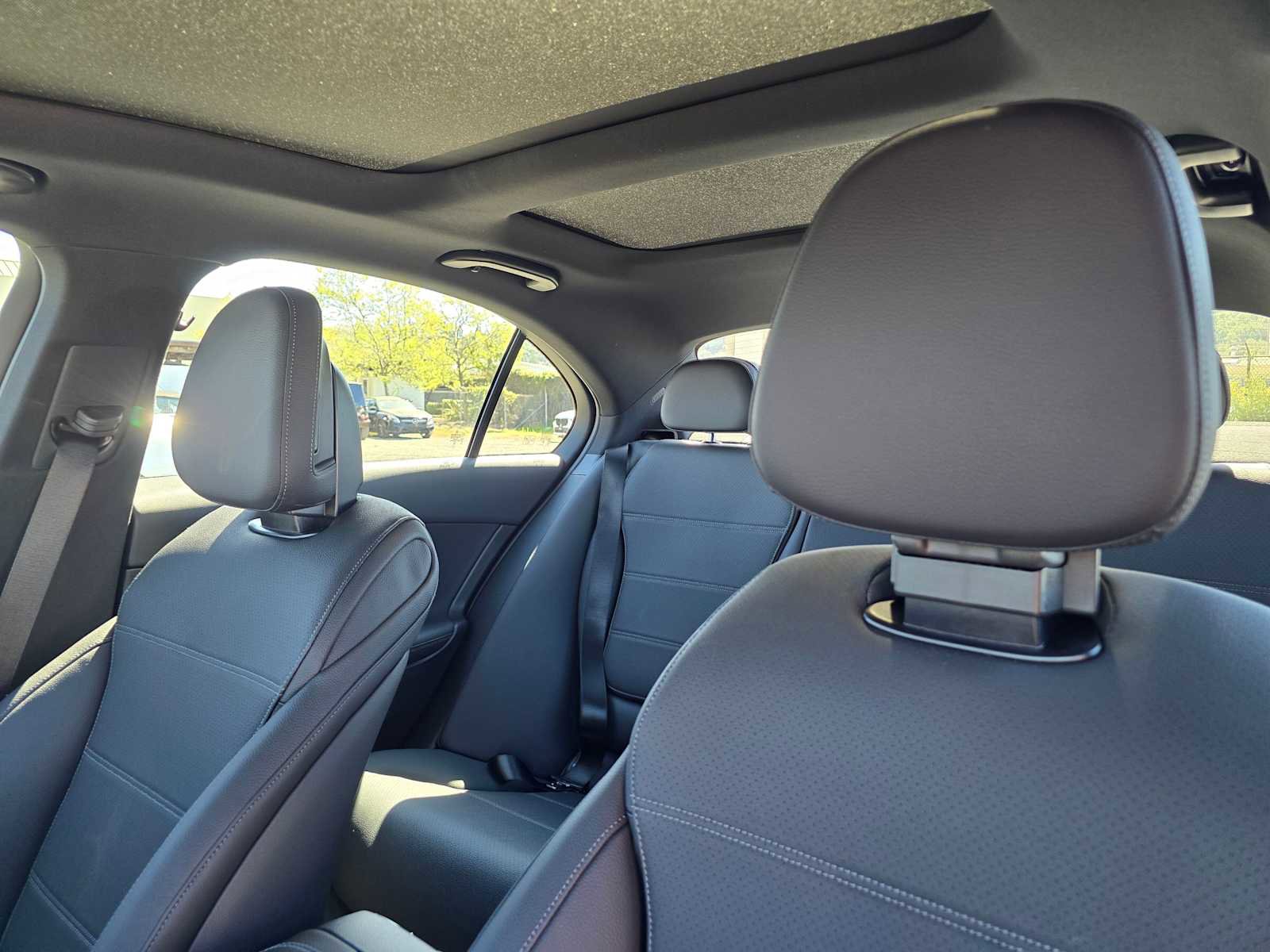 Used 2026 Mercedes-Benz C 300 Sedan image 23