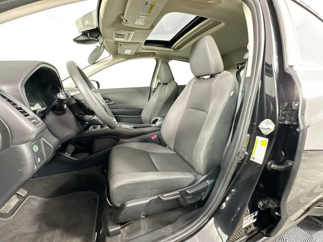 Used 2022 Honda HR-V EX image 4