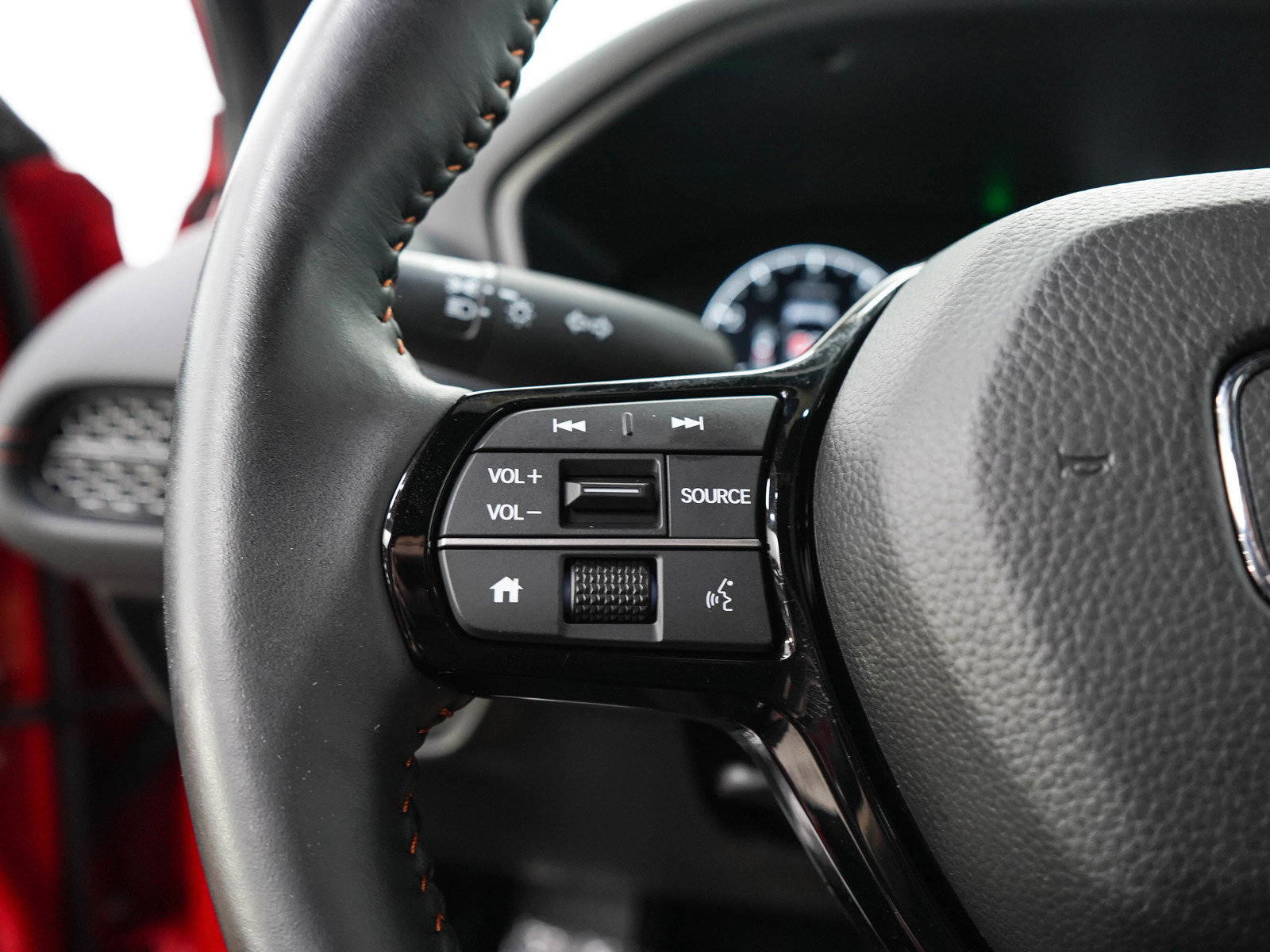 Used 2025 Honda HR-V Sport image 25