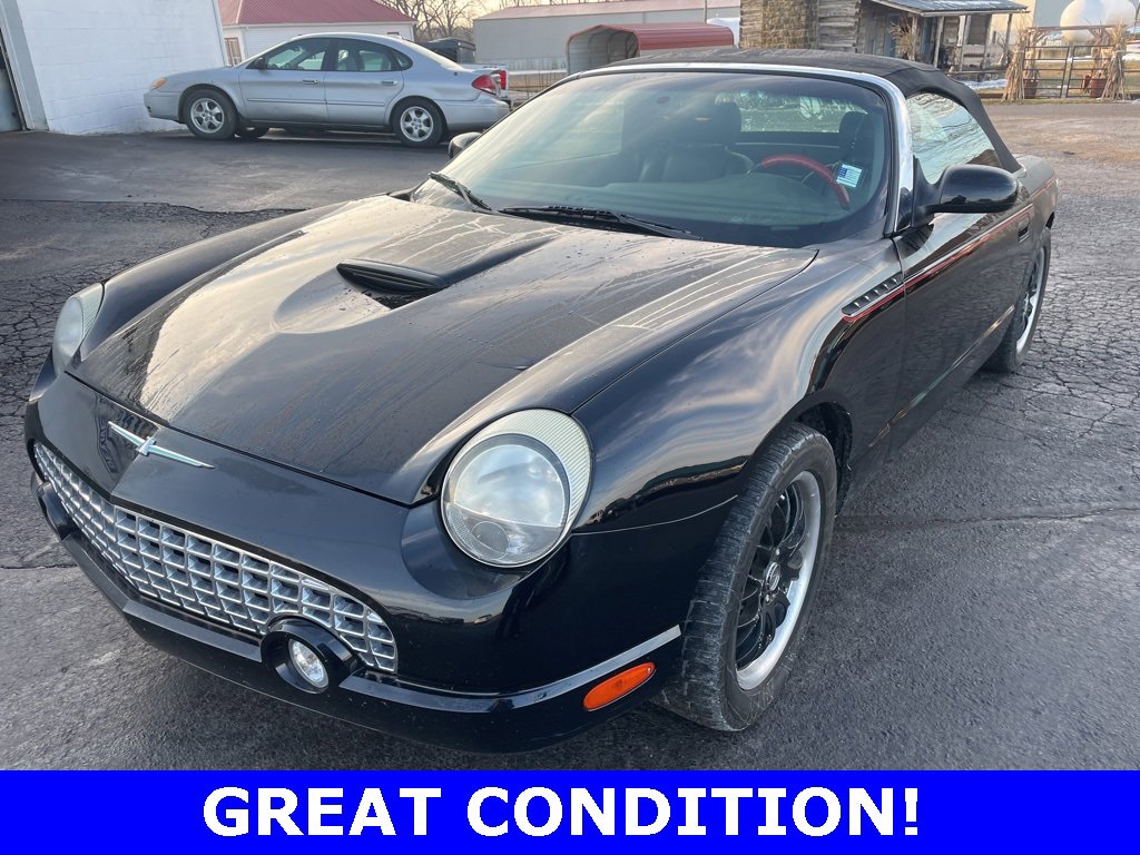 Used 2002 Ford Thunderbird video 1