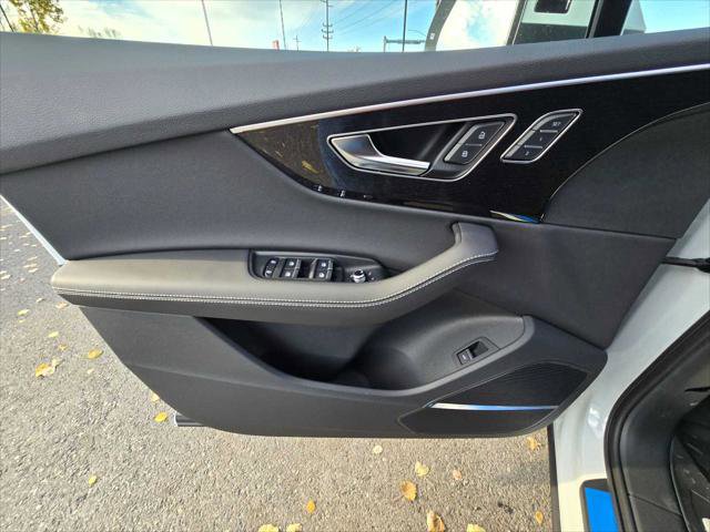 Used 2025 Audi Q7 3.0T Premium Plus AWD/4WD image 27