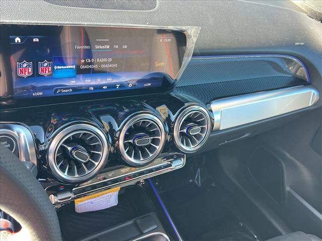 New 2026 Mercedes-Benz GLB 250 4MATIC image 12