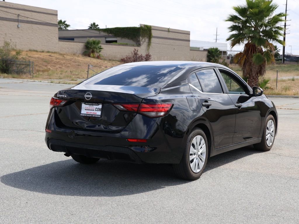Used 2024 Nissan Sentra S image 4