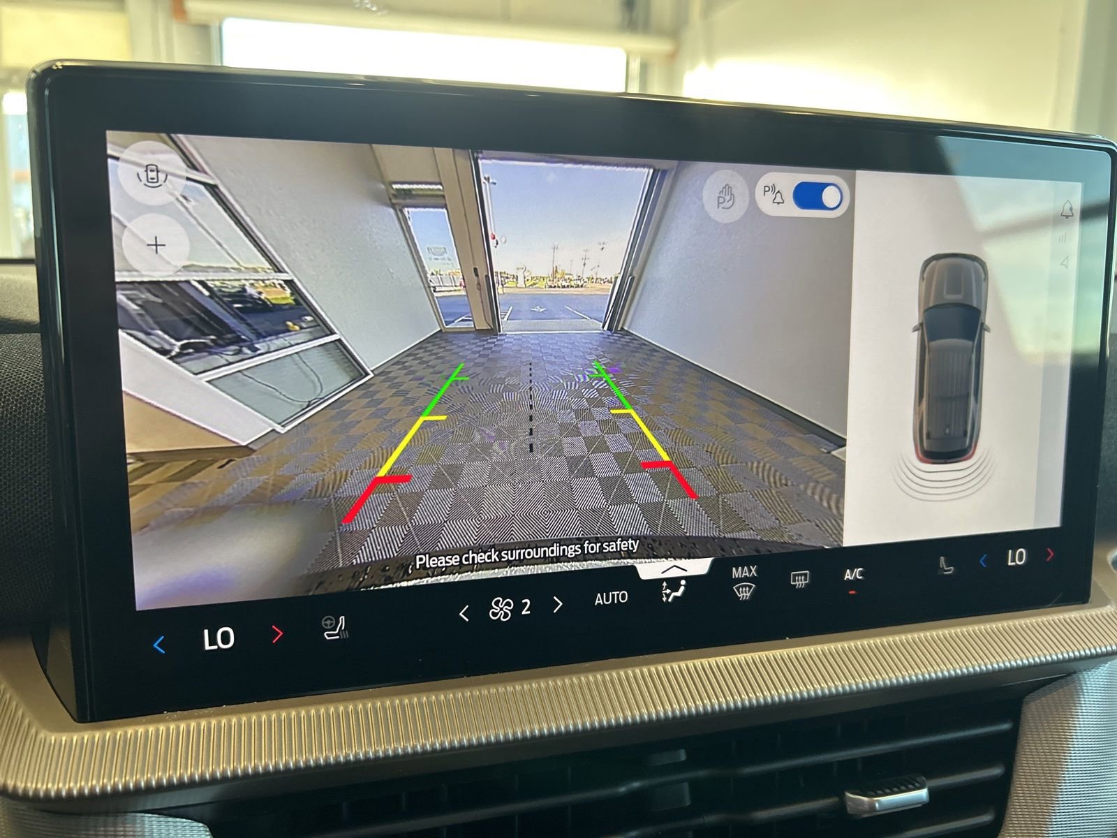 New 2026 Ford Explorer Active w/ Active Comfort Package image 31