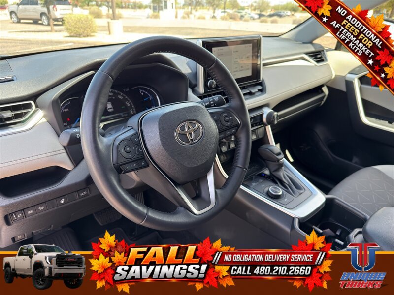 Used 2025 Toyota RAV4 XLE w/ Convenience Package AWD/4WD image 16