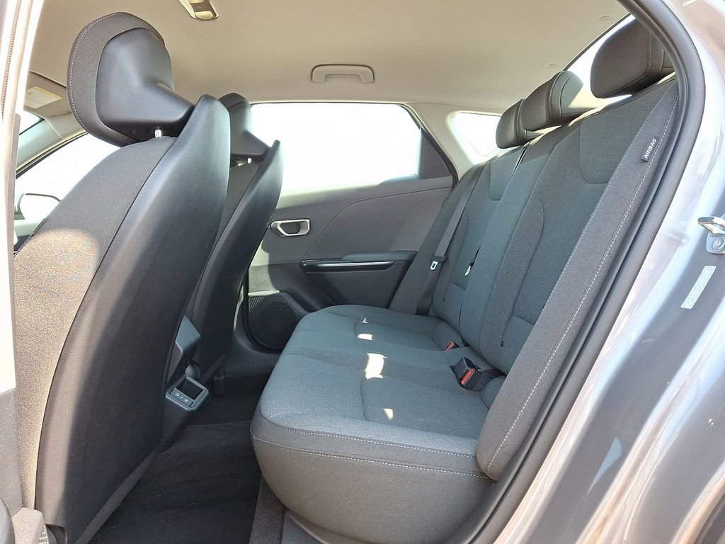 Certified 2025 Kia K4 FWD image 10