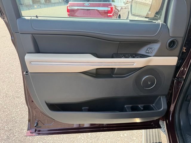 Certified 2024 Ford Expedition Max Limited AWD/4WD image 13