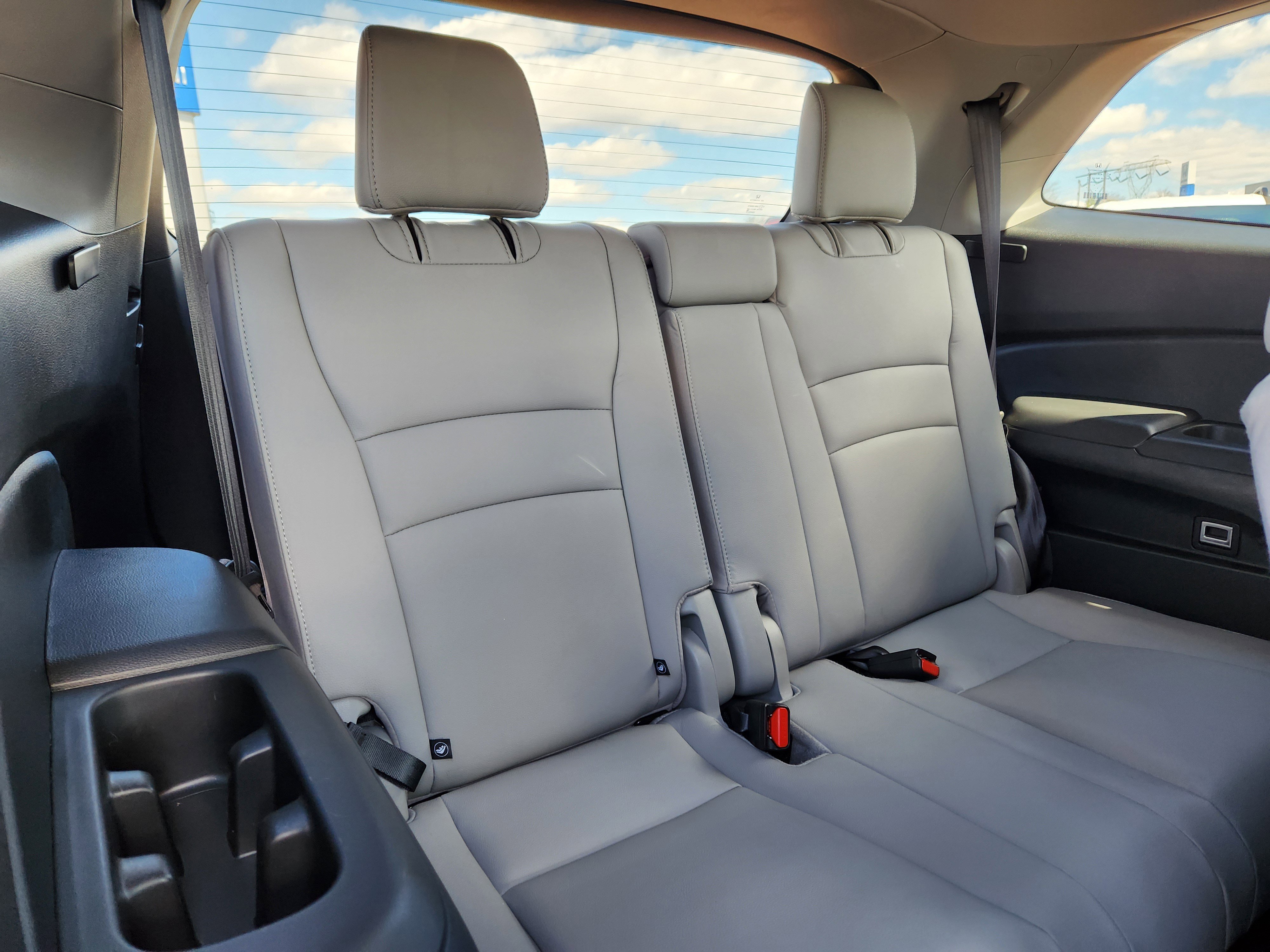 Used 2022 Honda Pilot Special Edition image 15