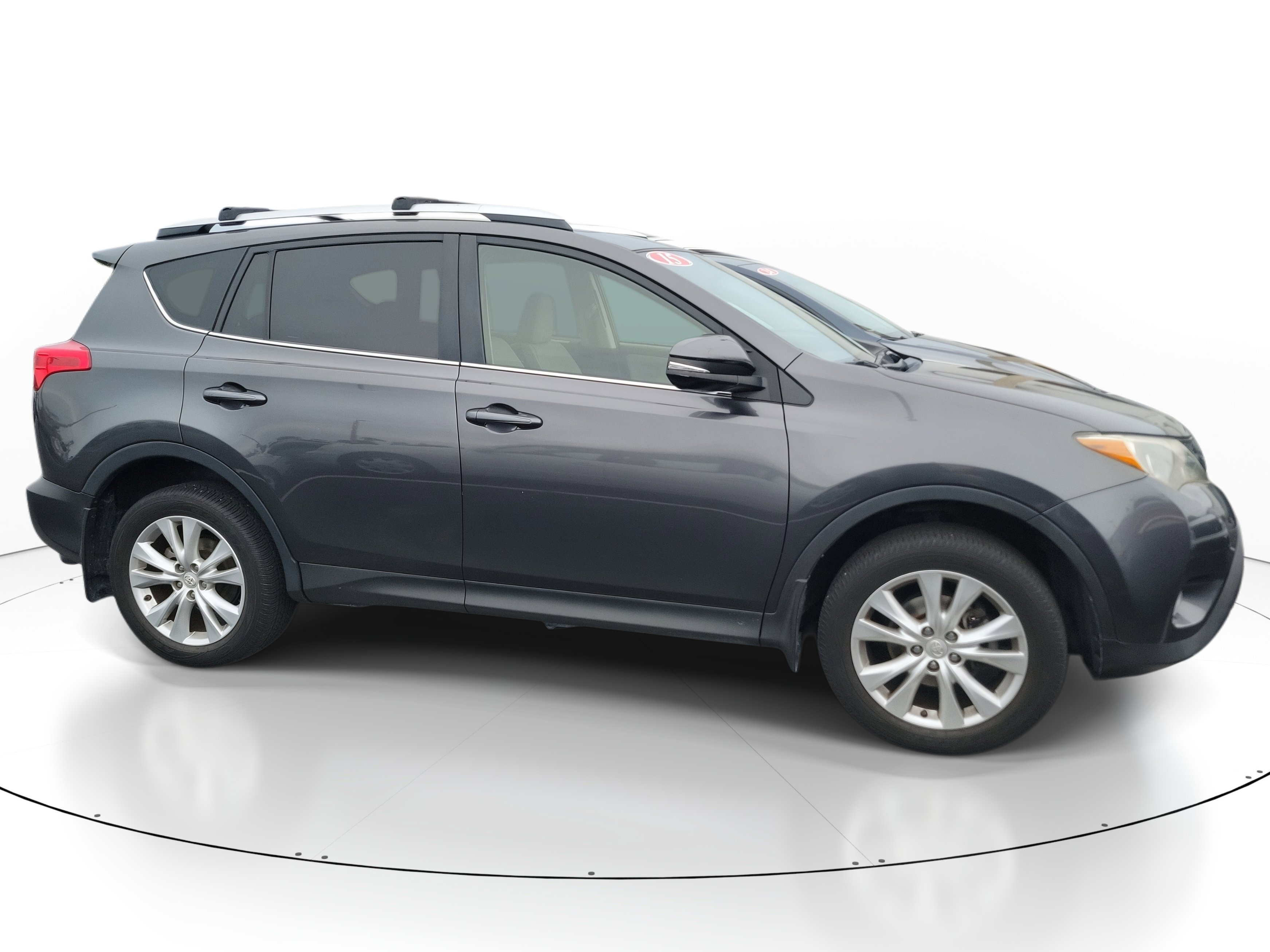 Used 2015 Toyota RAV4 Limited w/ Outdoor Package image 10