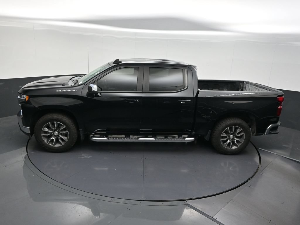 Used 2022 Chevrolet Silverado 1500 LT w/ Convenience Package II RWD image 17