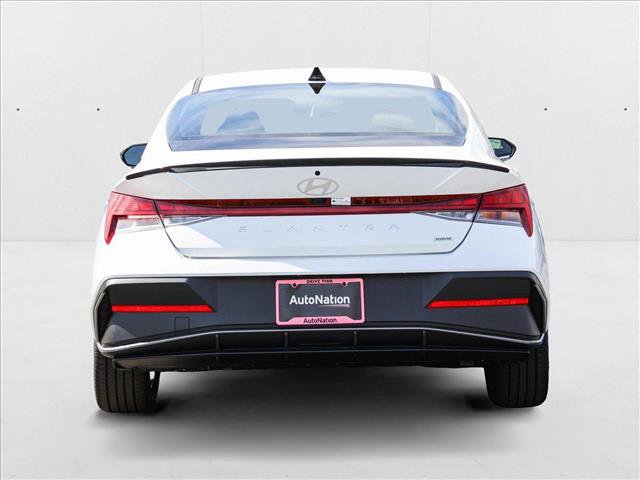 New 2025 Hyundai Elantra SEL image 6