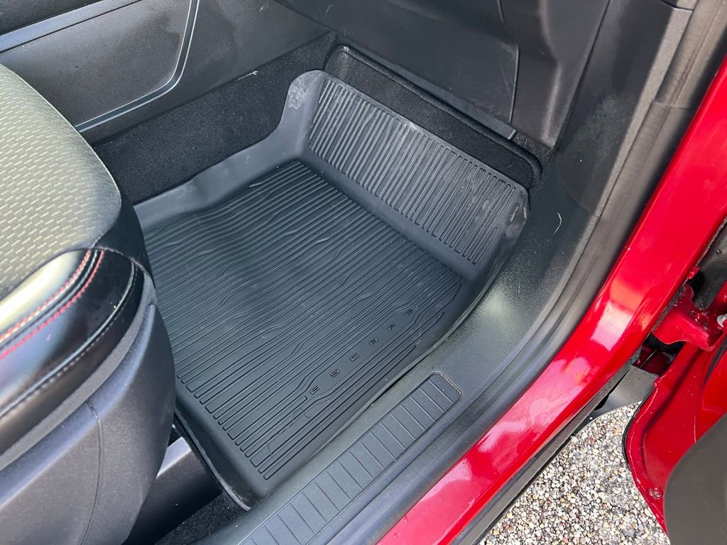 Used 2025 Ford Escape ST-Line image 8