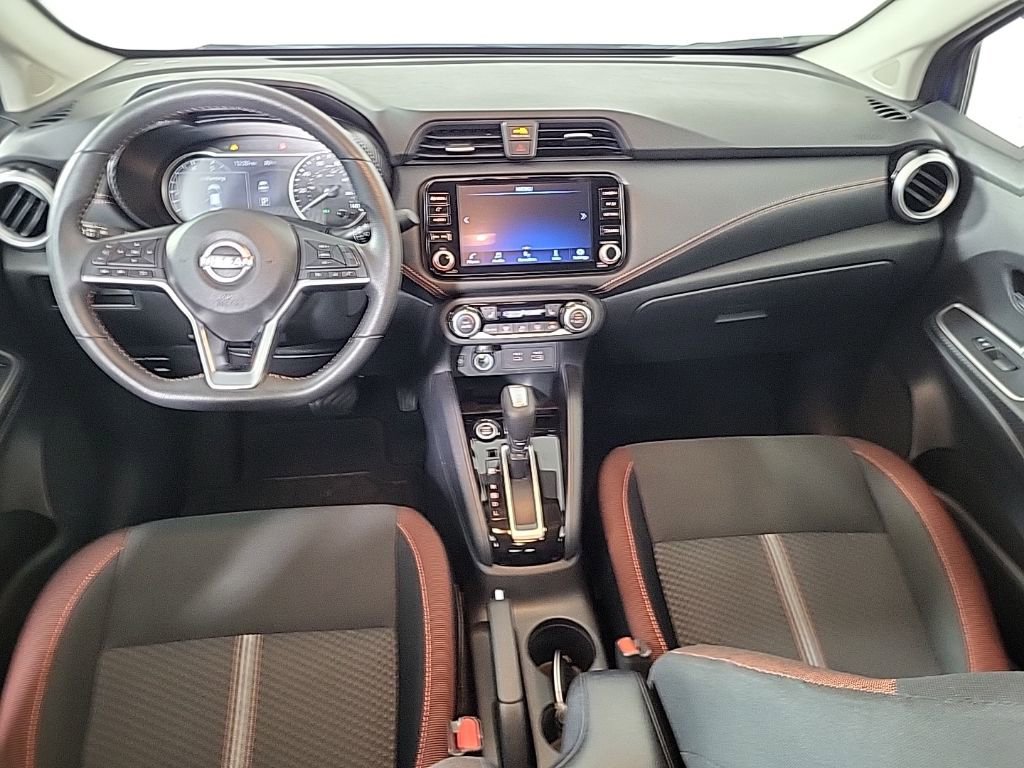 Used 2024 Nissan Versa SR image 12