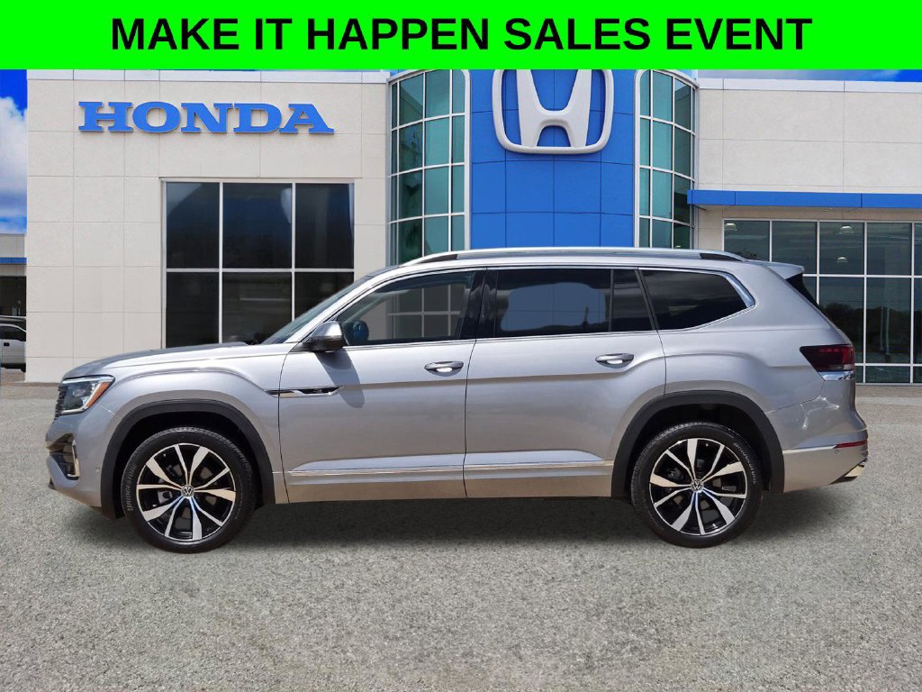 Used 2025 Volkswagen Atlas SEL Premium R-Line AWD/4WD image 6