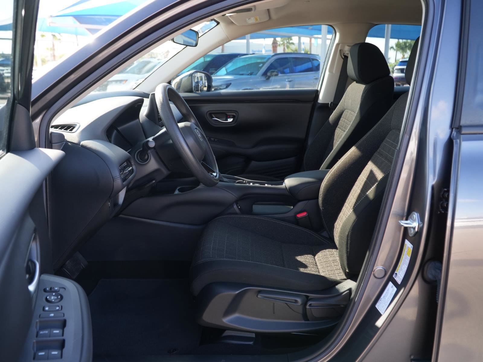 Used 2024 Honda HR-V LX image 16