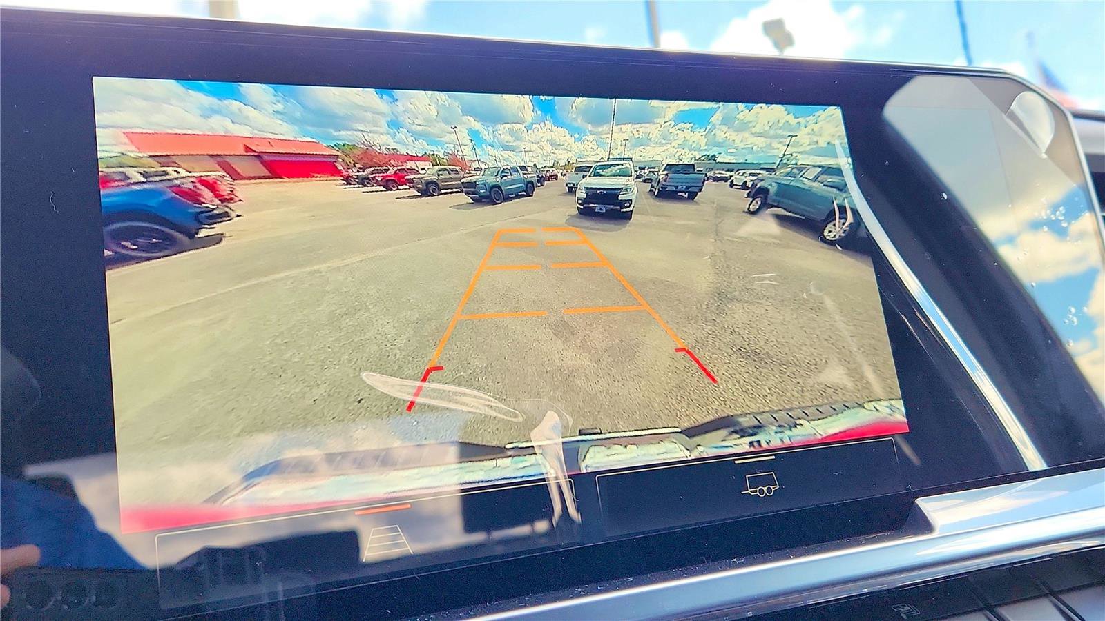 Used 2025 GMC Sierra 2500 SLE image 32