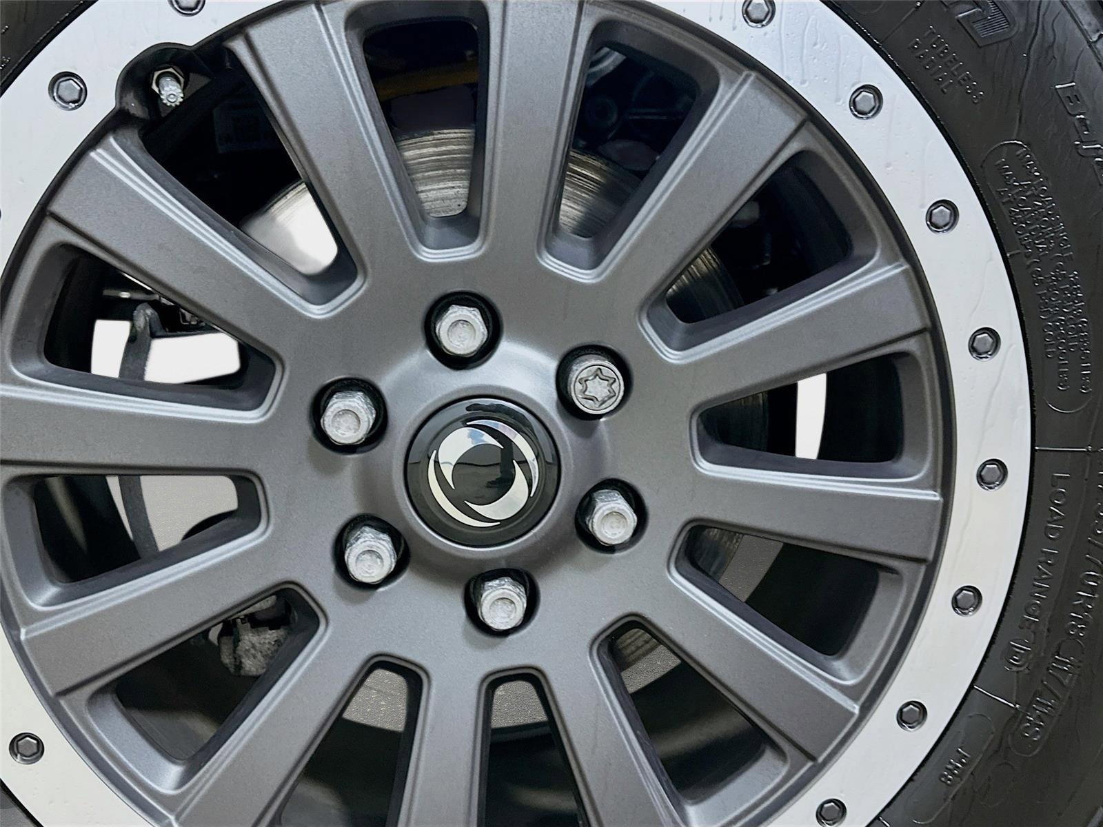 Used 2024 INEOS Grenadier Fieldmaster Edition image 11