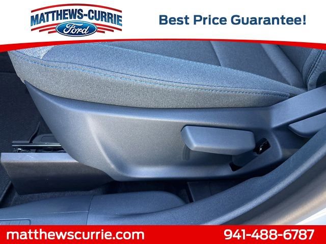 New 2026 Ford Maverick XLT image 10