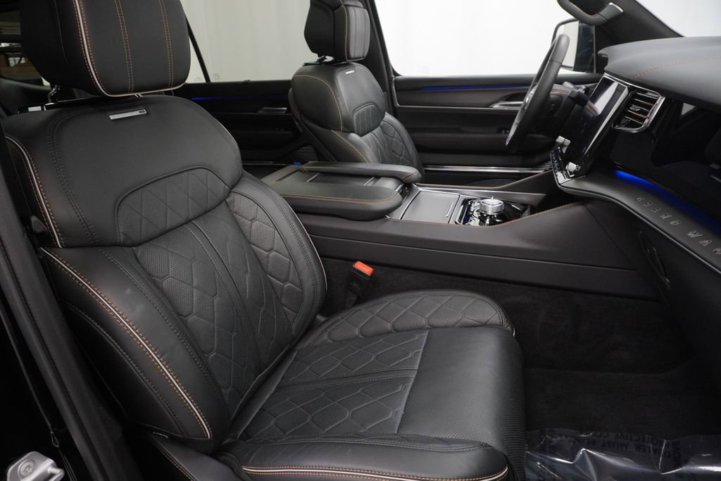 Certified 2025 Jeep Grand Wagoneer Series III w/ Quick Order Packagew 28T image 50