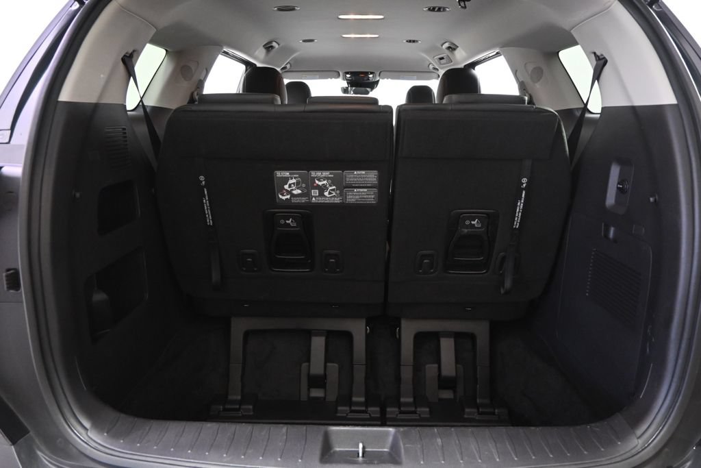 Used 2026 Kia Carnival FWD image 20