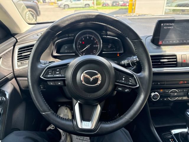 Used 2018 MAZDA MAZDA3 Grand Touring w/ Premium Equipment Package FWD image 15