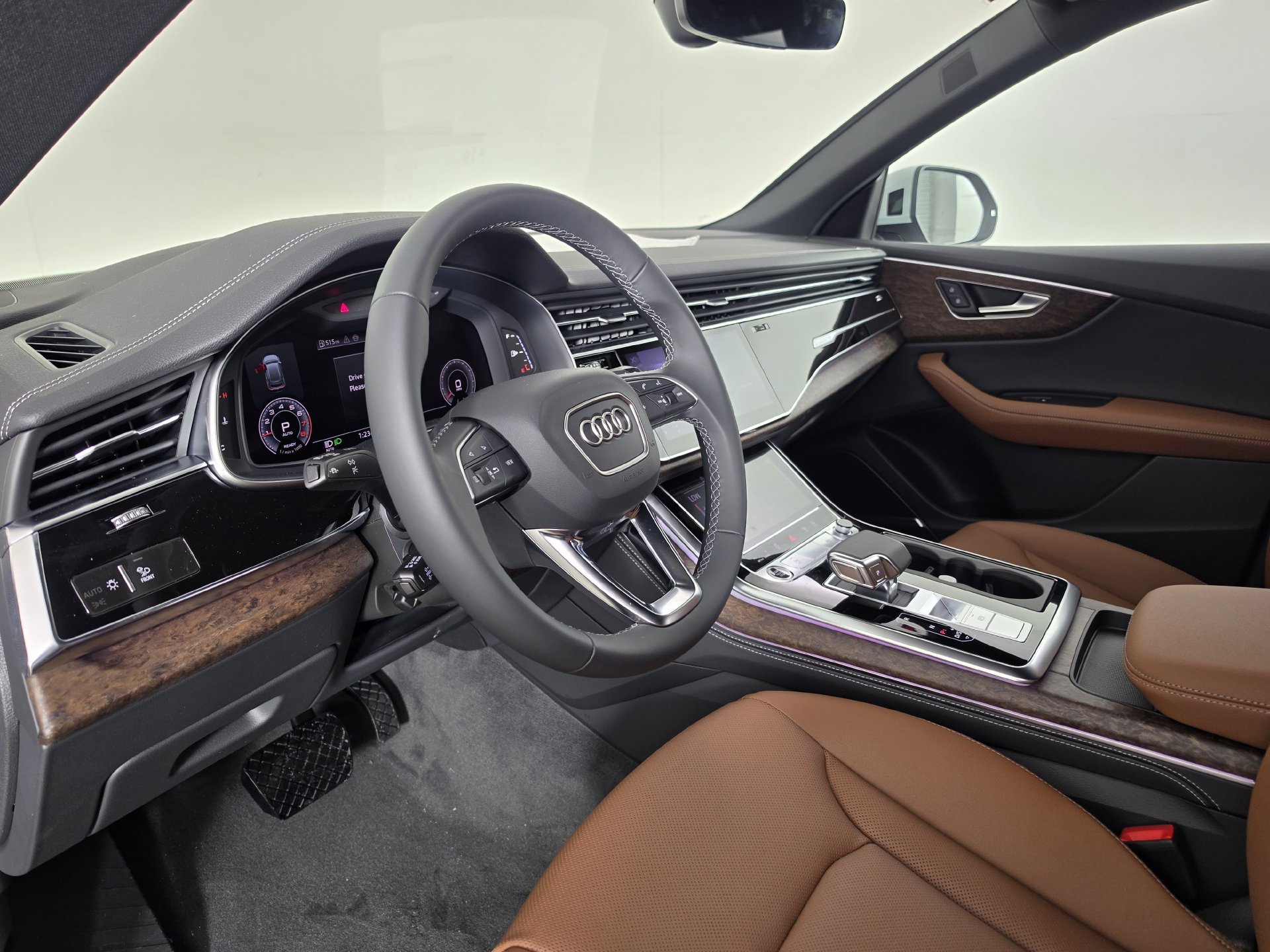 New 2027 Audi Q8 Premium Plus AWD/4WD image 7