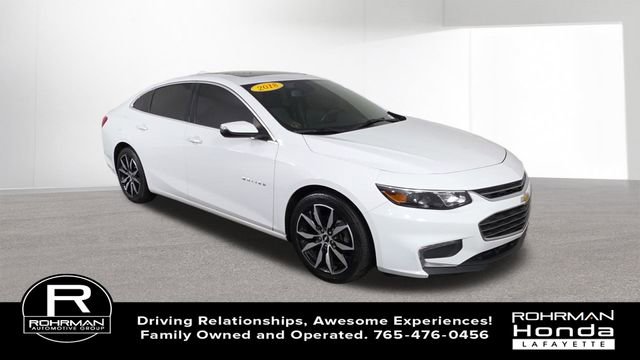 Used 2018 Chevrolet Malibu LT w/ Leather Package image 2