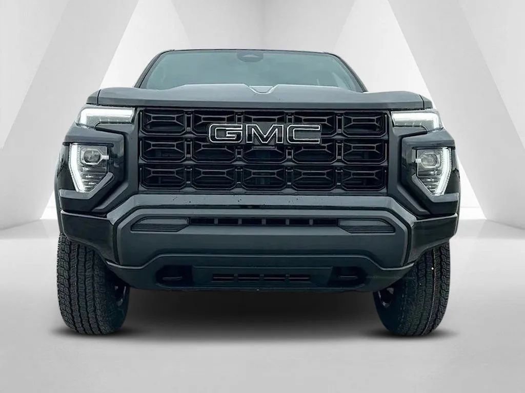 New 2026 GMC Canyon Elevation w/ LPO, Black Badging Package image 2
