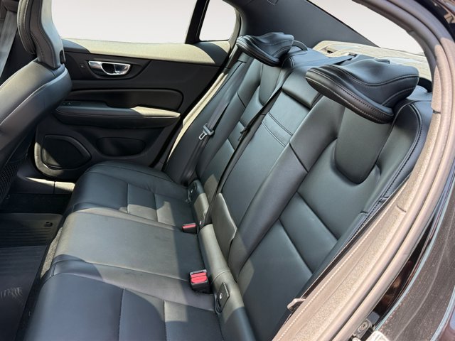 Used 2020 Volvo S60 T6 Momentum w/ Protection Package AWD/4WD image 13