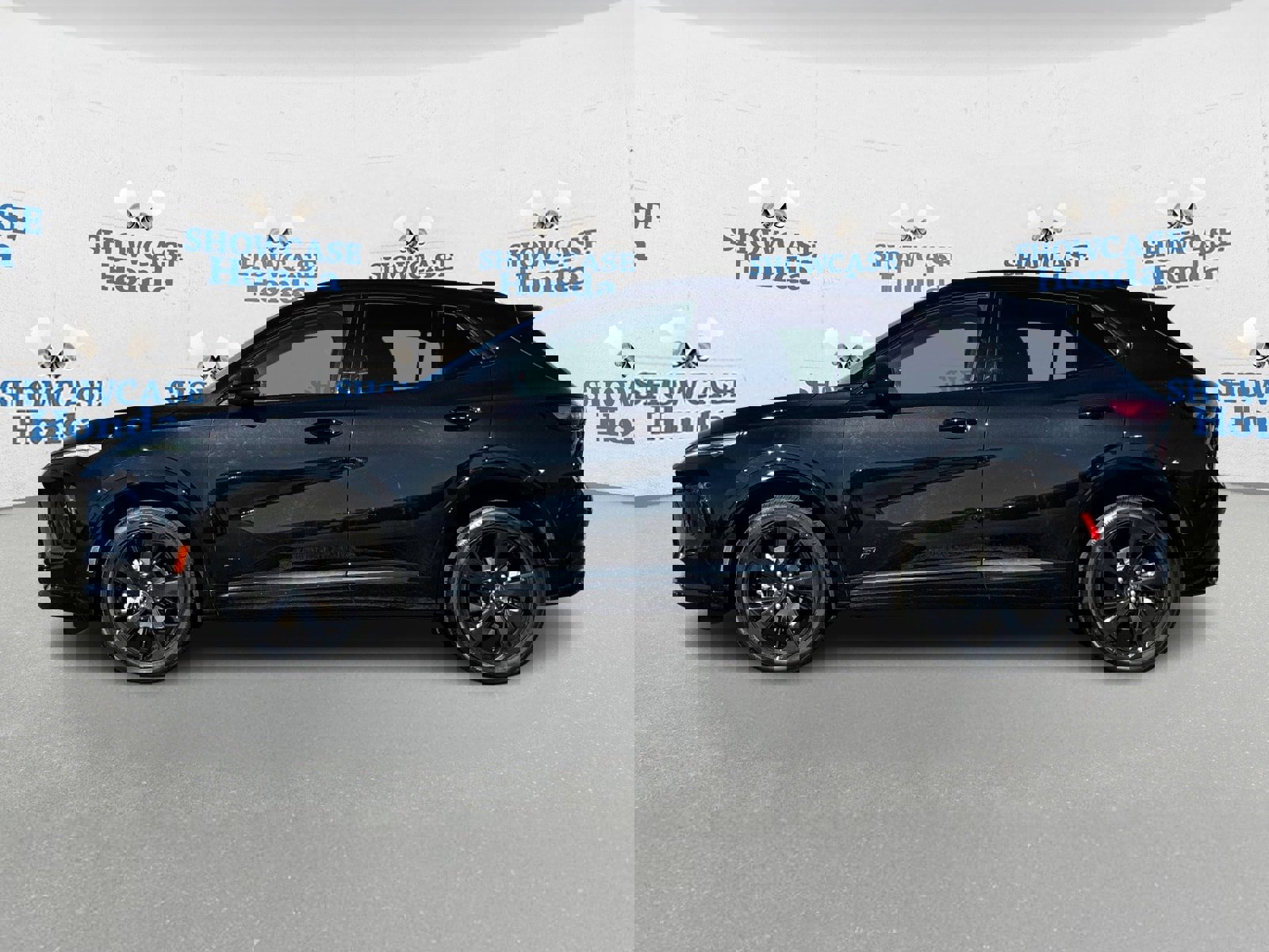 Used 2025 Buick Envision Sport Touring image 4