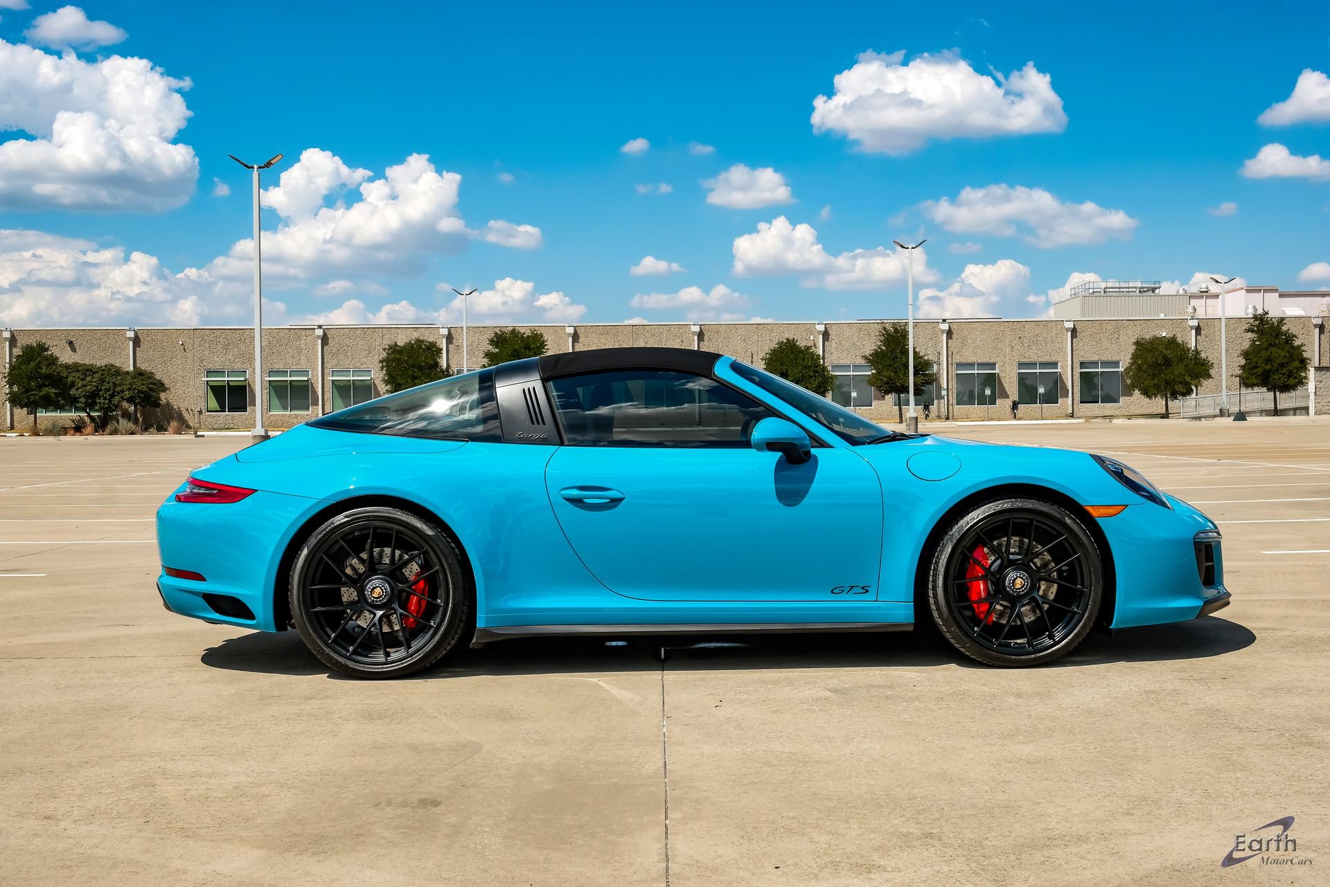 Used 2019 Porsche 911 Targa 4 GTS AWD/4WD image 17