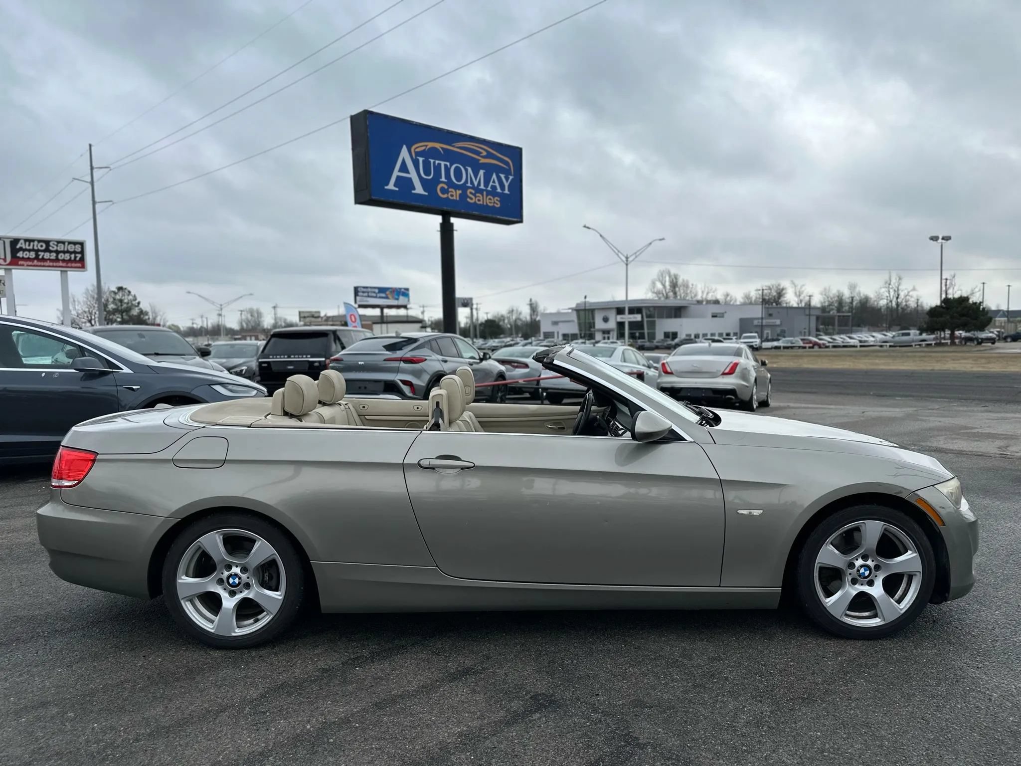 Used 2009 BMW 328i Convertible RWD image 8