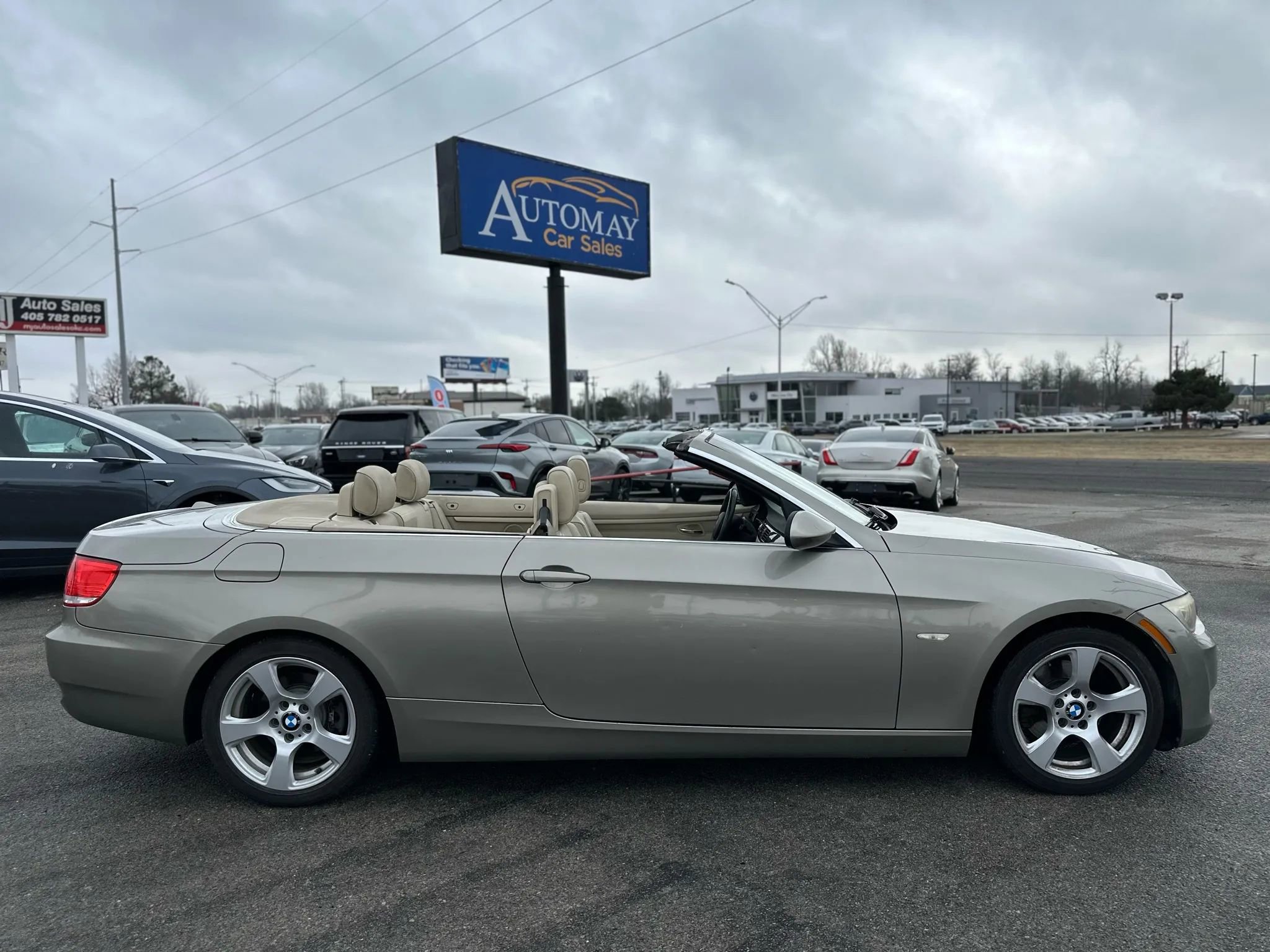 Used 2009 BMW 328i Convertible RWD image 8