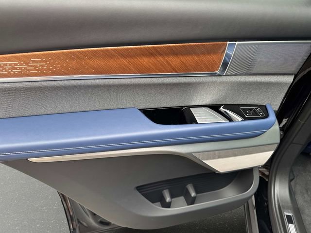 New 2026 Cadillac Vistiq Premium Luxury image 11