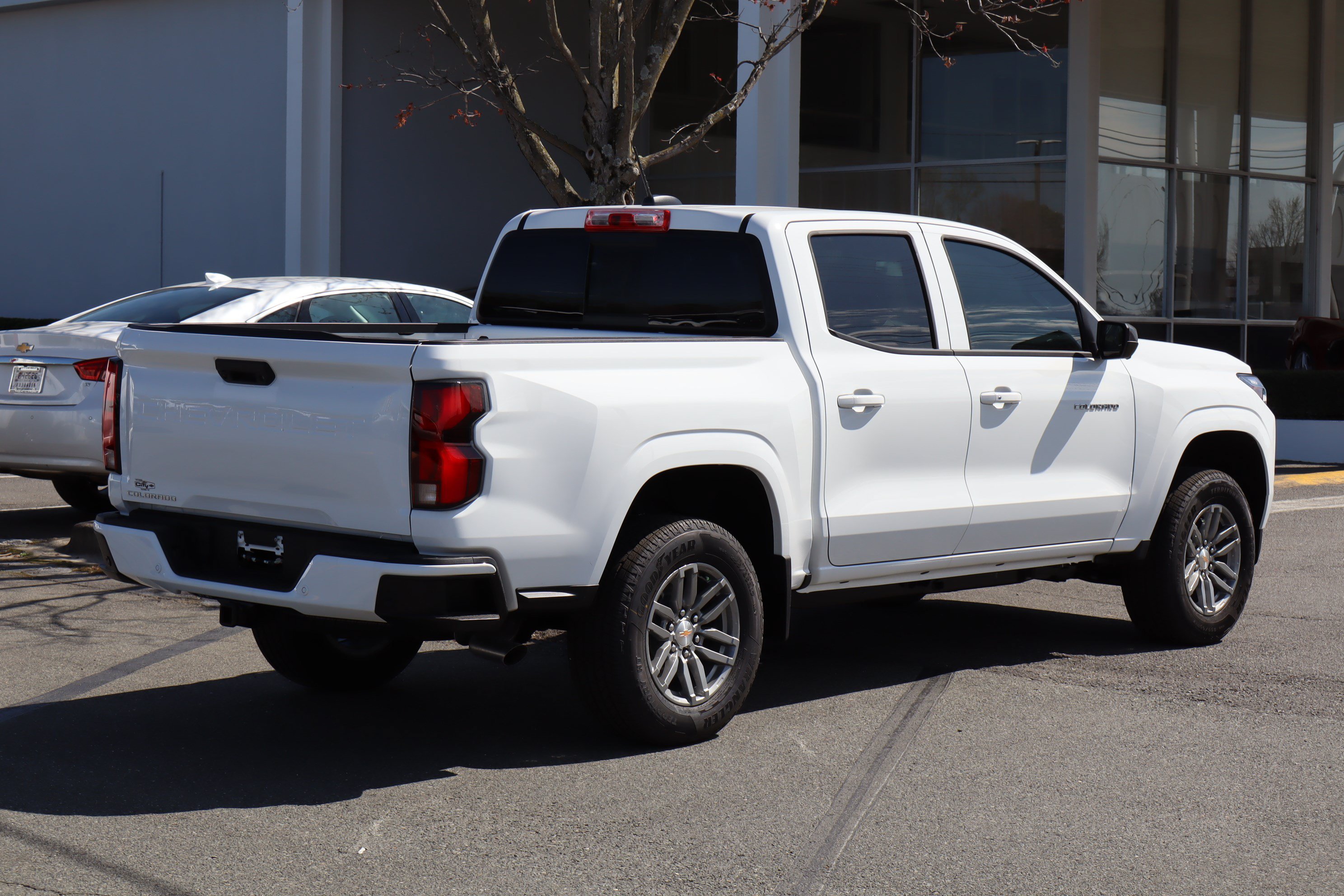 New 2026 Chevrolet Colorado LT w/ LT Convenience Package RWD image 8
