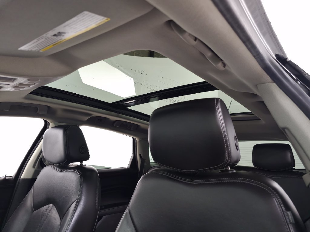 Used 2016 Cadillac SRX Luxury w/ Driver Awareness Package FWD image 15