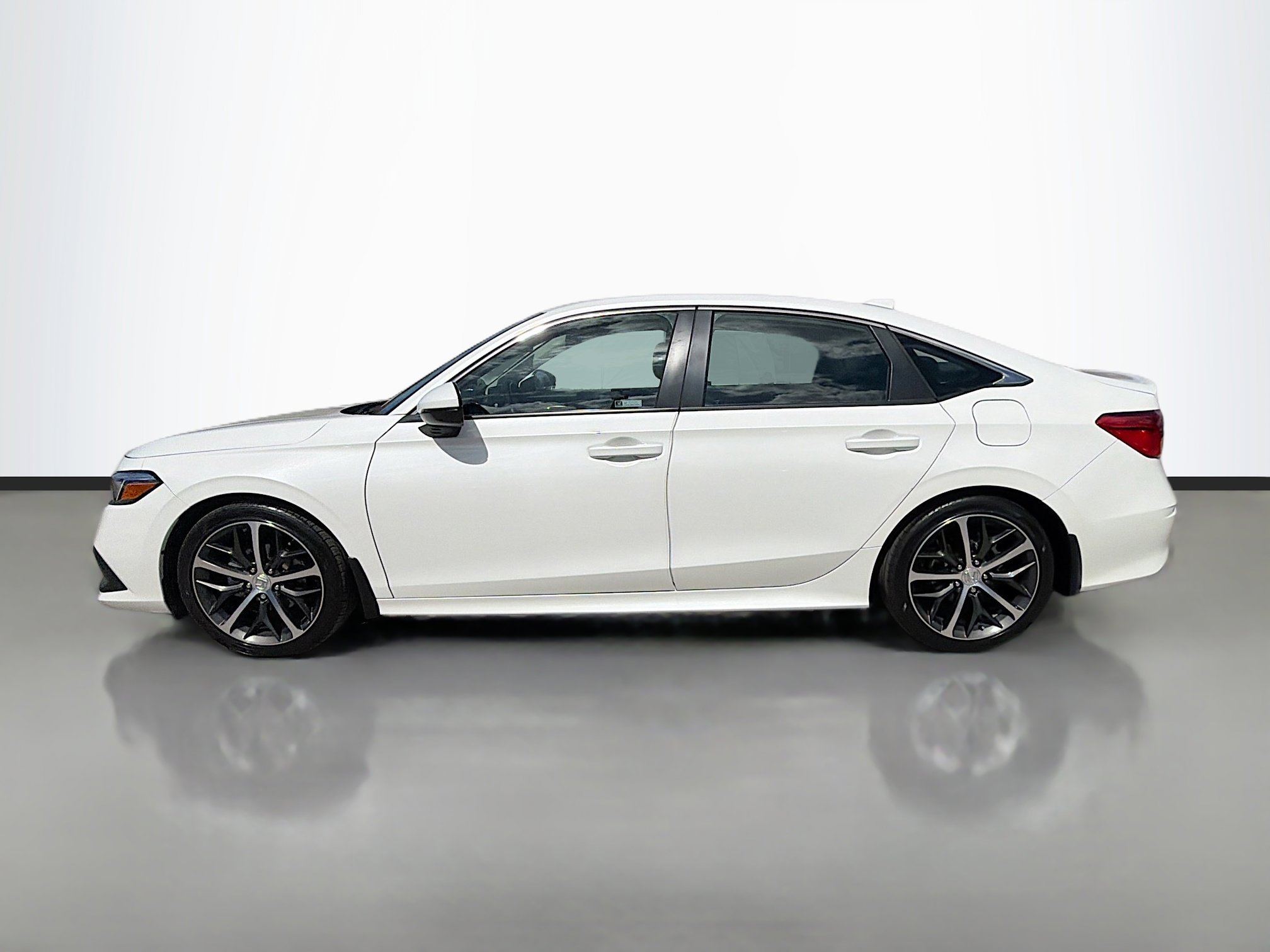 Used 2024 Honda Civic Touring image 6