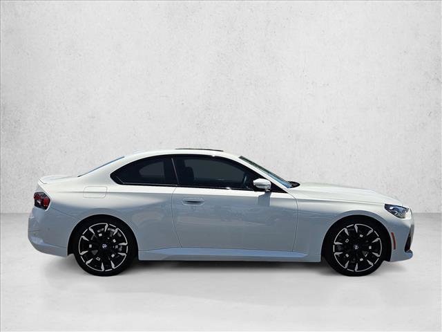 Certified 2025 BMW 230i Coupe w/ M Sport Package RWD image 4
