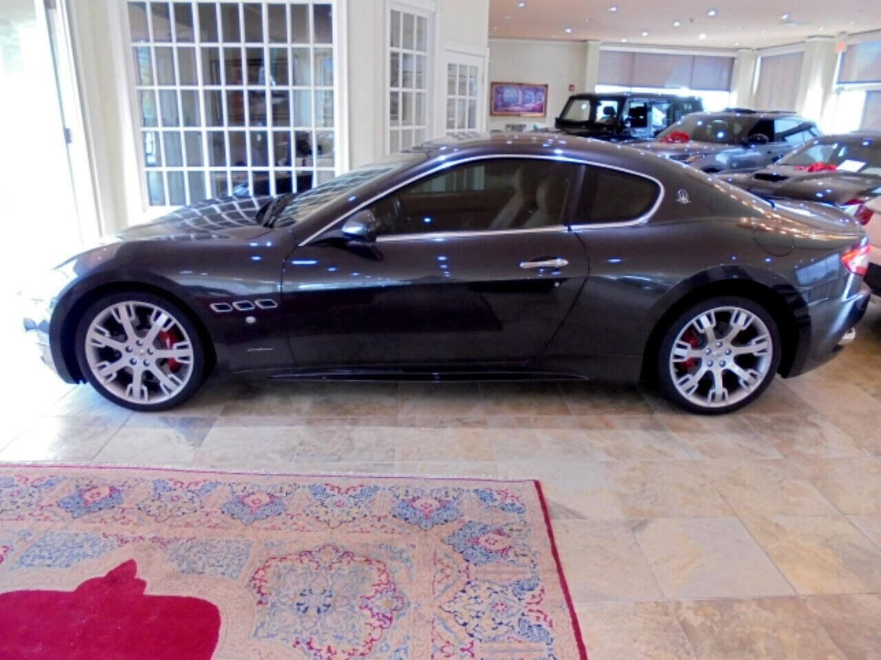 Used 2009 Maserati GranTurismo S RWD image 16