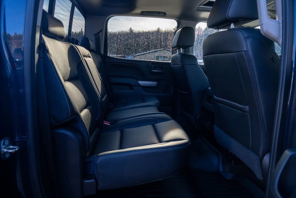 Used 2018 Chevrolet Silverado 1500 LTZ Z71 w/ Centennial Edition image 18