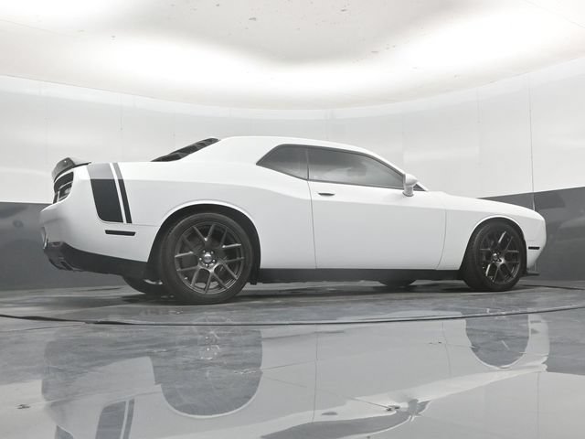 Used 2016 Dodge Challenger R/T Scat Pack RWD image 46