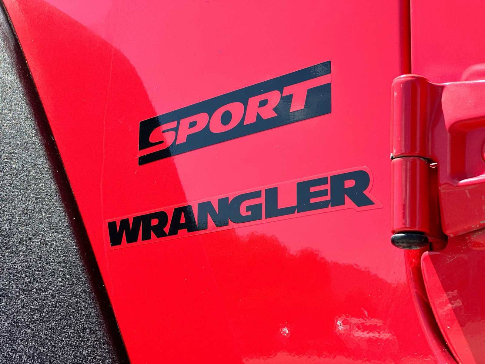 Used 2013 Jeep Wrangler Sport AWD/4WD image 15